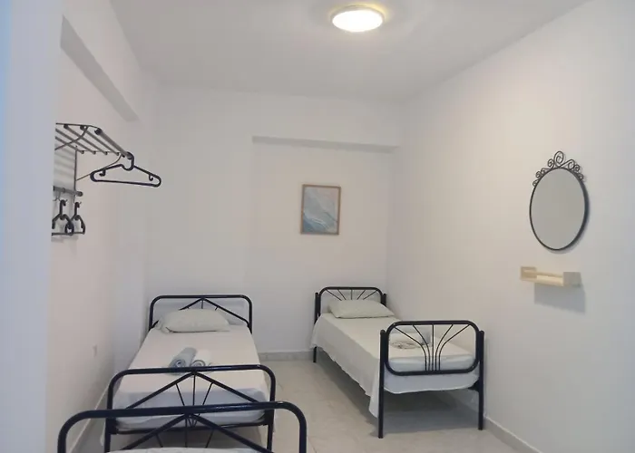 Sirocco Seaside Aparthotel Gerakini