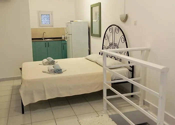 Sirocco Seaside Aparthotel Gerakini